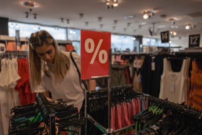Ofertas: Tips para identificar rebajas de verano sin errores